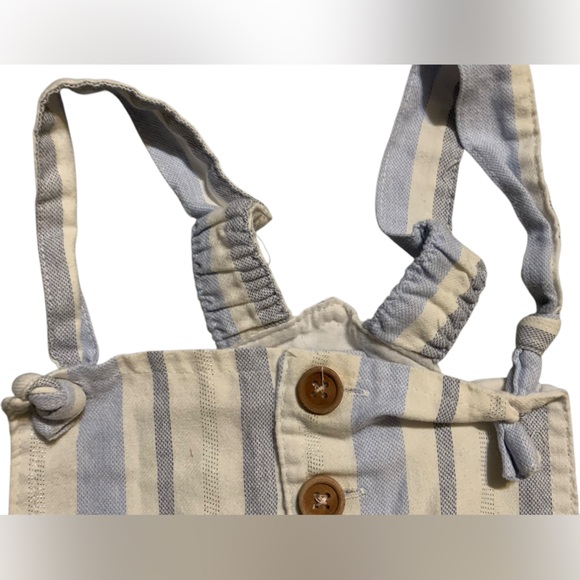 Jessica Simpson girls size 10 overalls with pockets front and back - Picture 5 of 5